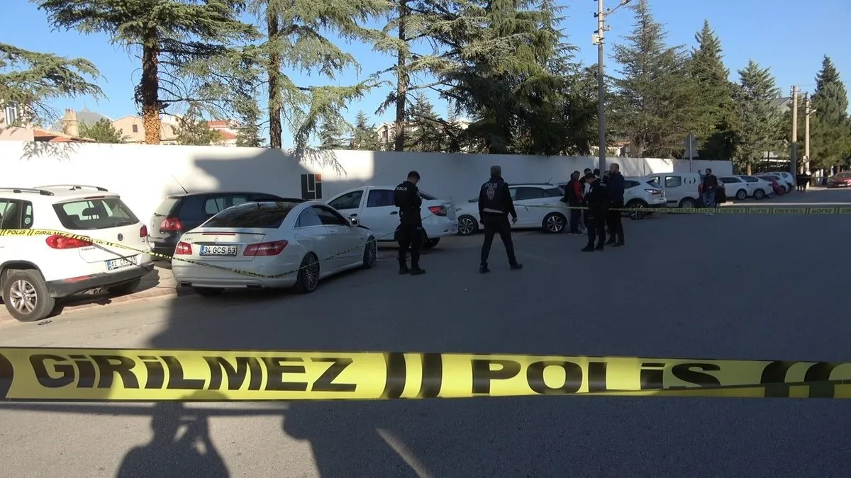 Tartışma bıçaklı kavgaya dönüştü: Yaralanan Muhammet Oğuzhan Yaşar hayatını kaybetti!