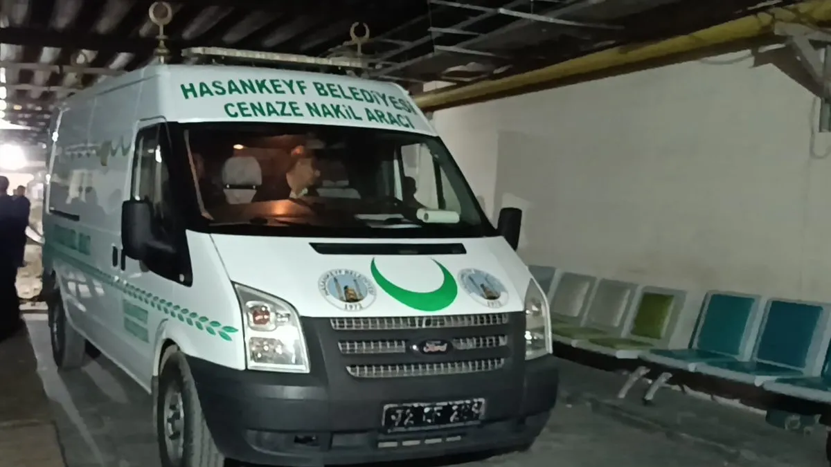 Batman’da 60 yaşındaki kişi merdivenlerden düşerek hayatını kaybetti